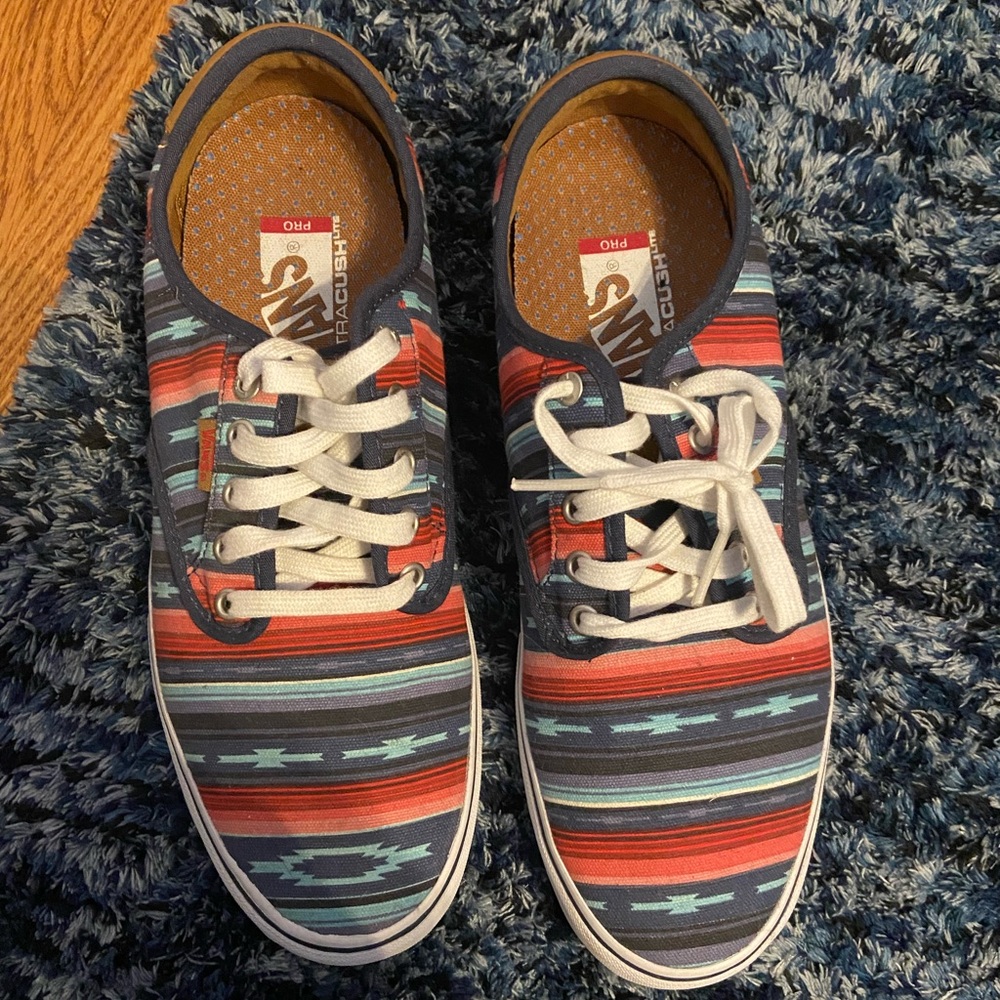 Aztec Mens Vans